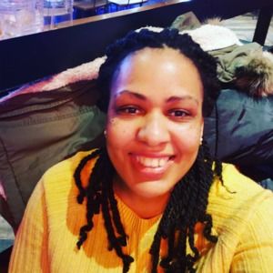 Meet your Posher, Danielle